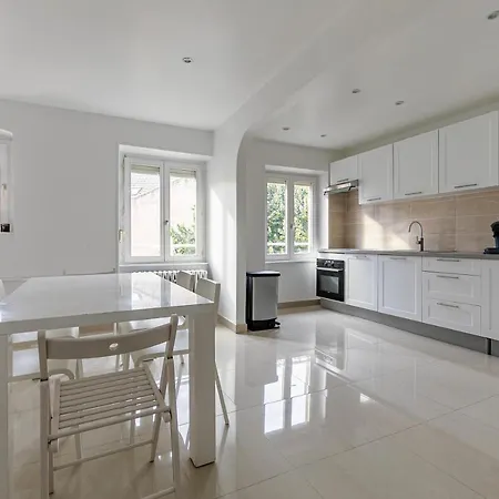 Apartament Hyper Centre - 120m2- F5